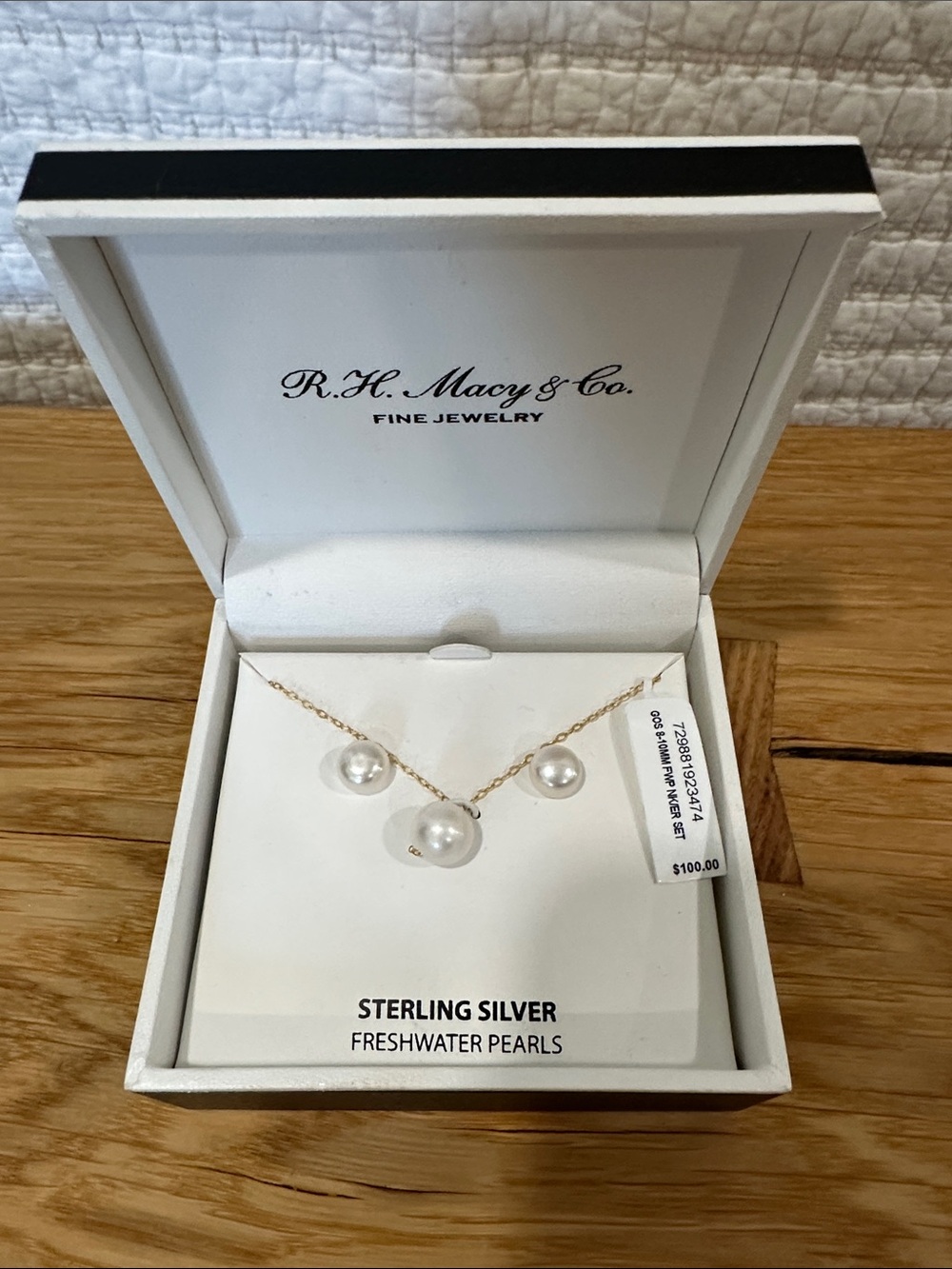 Sterling Silver Freshwater Pearl Necklace and Earrings - White (Gold Tone)